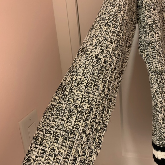 Black V-Neck Knit Sweater - Picture 3 of 11